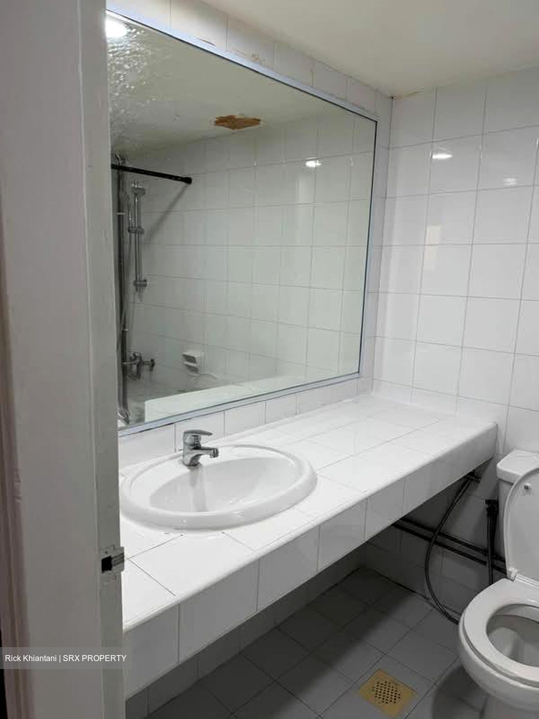 International Plaza (D2), Apartment #592366071